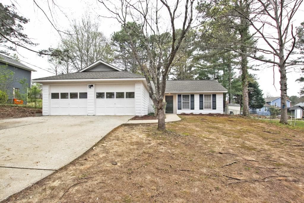 2010 Darrel Lane, Lawrenceville, GA 30046 — most recent listing photo