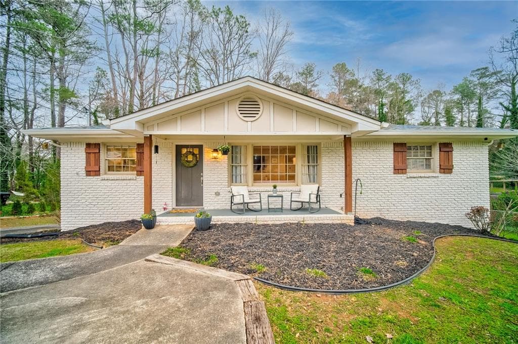 3201 Tammy Lynn Drive, Marietta, GA 30060 — most recent listing photo