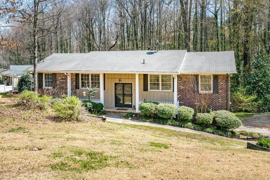 3490 RIDGE VIEW Court, Marietta, GA 30068 — most recent listing photo