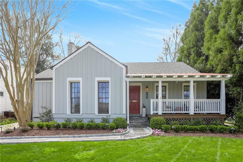 3 bedroom, 2 bathroom, 1,849 sq ft single family residence sold at 326 Golfview Road, Atlanta, GA 30309