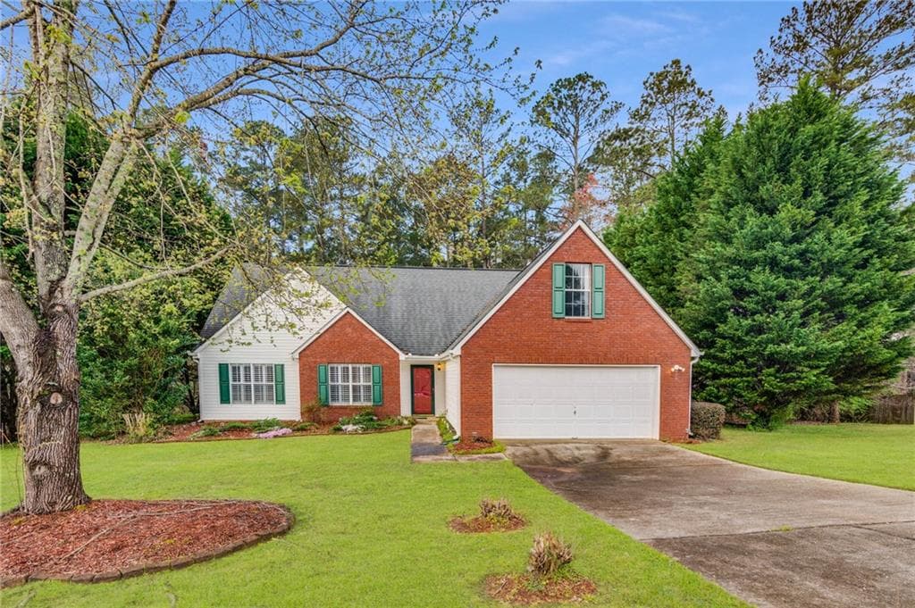 3 bedroom, 2 bathroom, 1,668 sq ft single family residence sold at 1820 Alcovy River Drive, Dacula, GA 30019