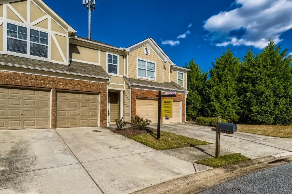 1615 Park Brooke Circle 10, Marietta, GA 30008 — most recent listing photo