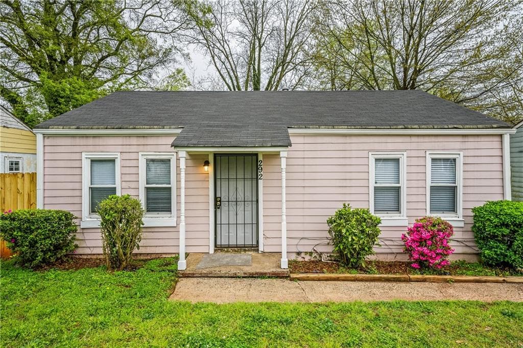 2 bedroom, 1 bathroom, 792 sq ft single family residence sold at 292 Taft Street, Atlanta, GA 30315