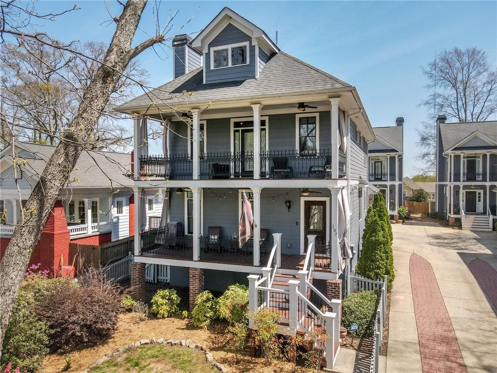 3 bedroom, 3 bathroom, 1,924 sq ft townhouse sold at 137 Whitefoord Avenue, Atlanta, GA 30307