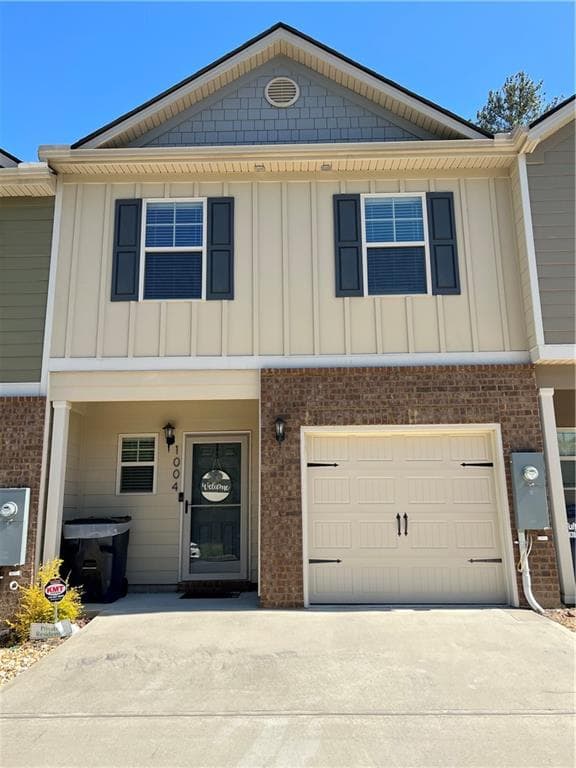1004 Creel Lane, Atlanta, GA 30349 — most recent listing photo