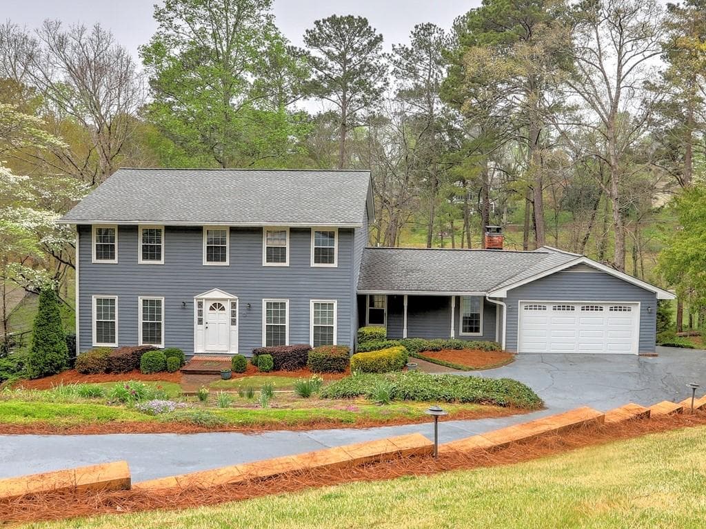 4270 Fairgreen Drive, Marietta, GA 30068 — most recent listing photo