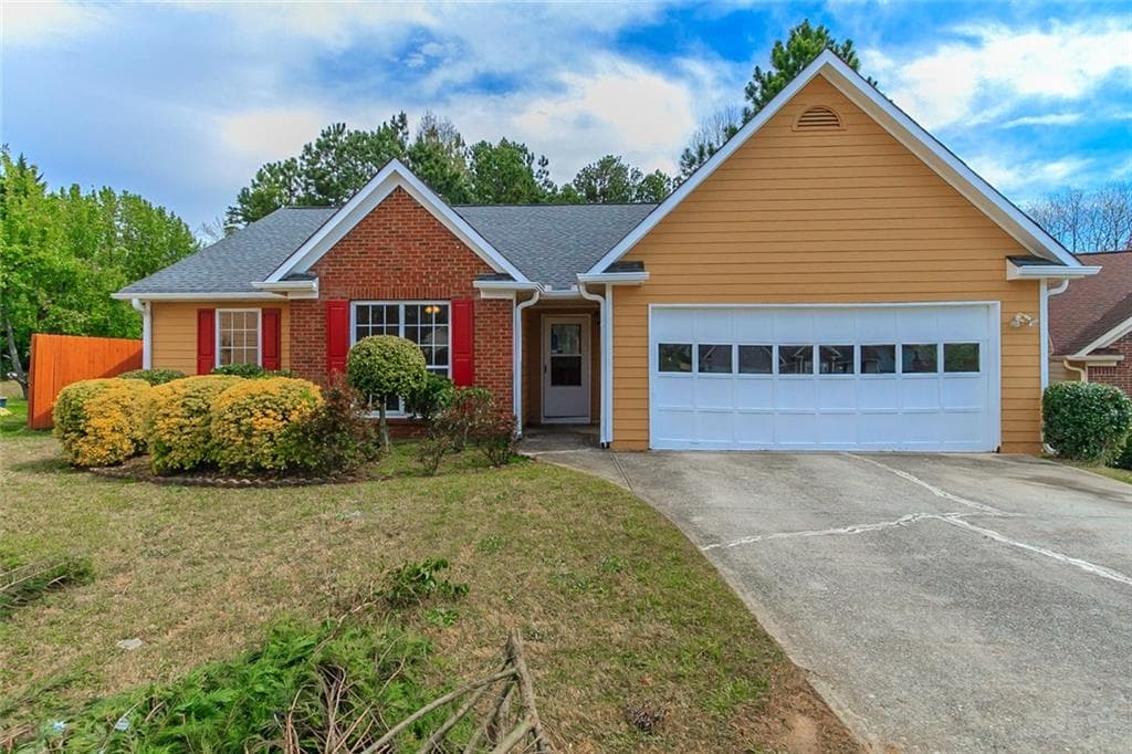 3 bedroom, 2 bathroom, 1,572 sq ft single family residence sold at 2829 Shelburne Court, Duluth, GA 30096