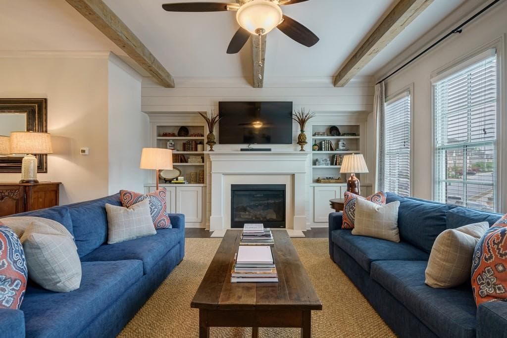 2470 Skyland Drive 31, Brookhaven, GA 30319 — most recent listing photo