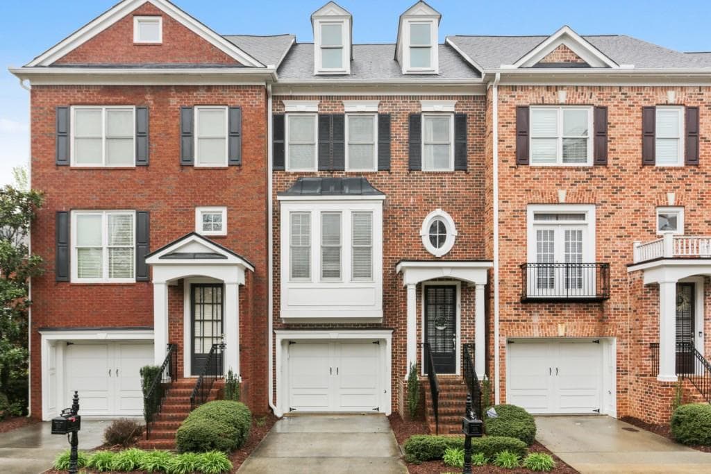 5806 Waters Edge Trail, Roswell, GA 30075 — most recent listing photo