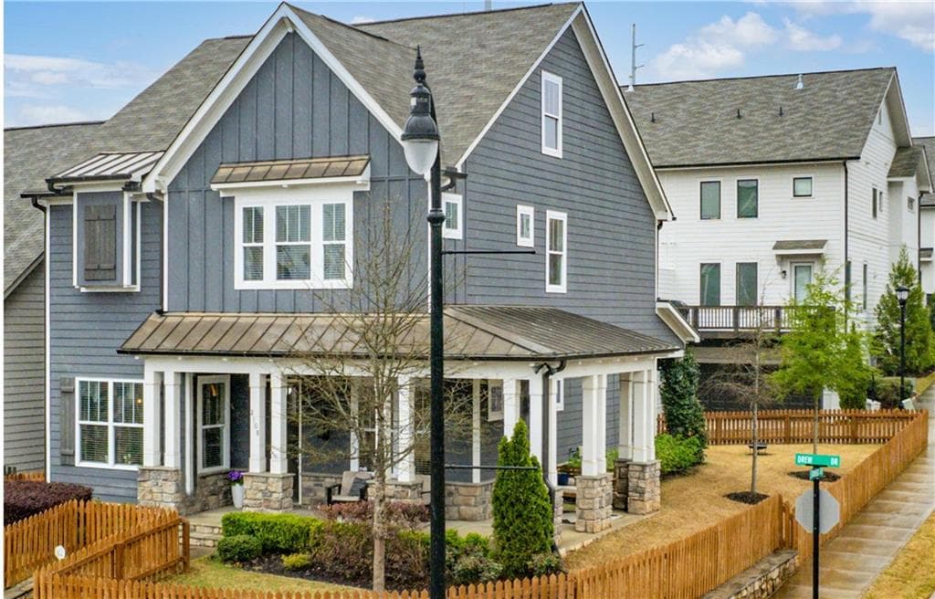 3 bedroom, 3 bathroom, 2,160 sq ft single family residence sold at 2108 Drew Drive, Atlanta, GA 30318