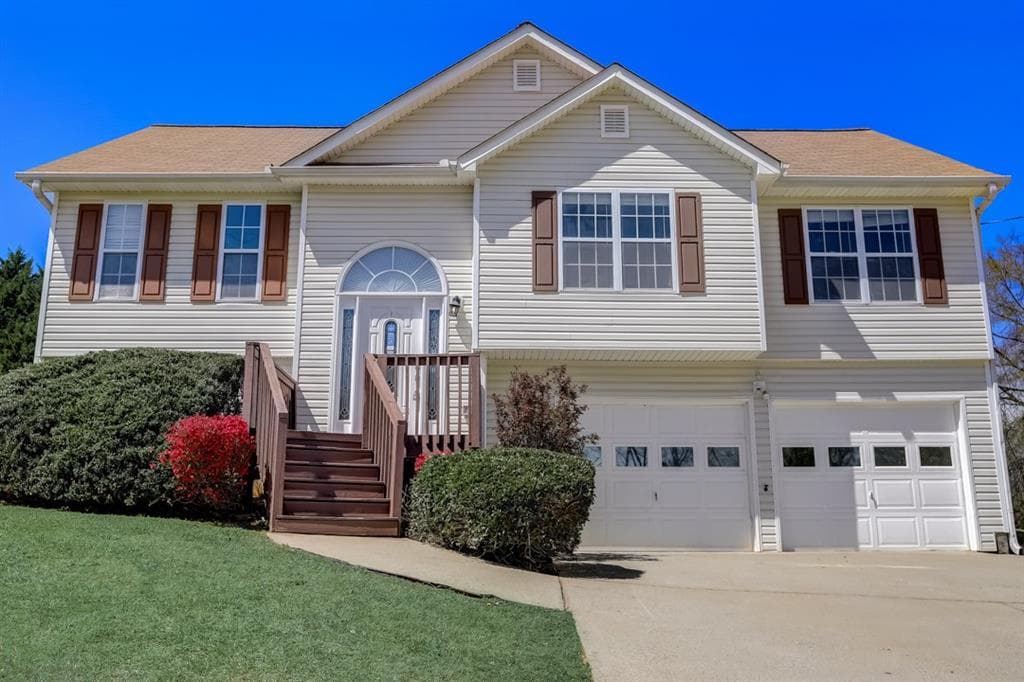 208 Hunt Club Circle, Temple, GA 30179 — most recent listing photo