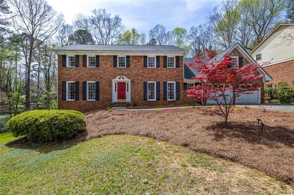 5 bedroom, 4 bathroom, 3,418 sq ft single family residence sold at 2738 Chimney Springs Drive, Marietta, GA 30062