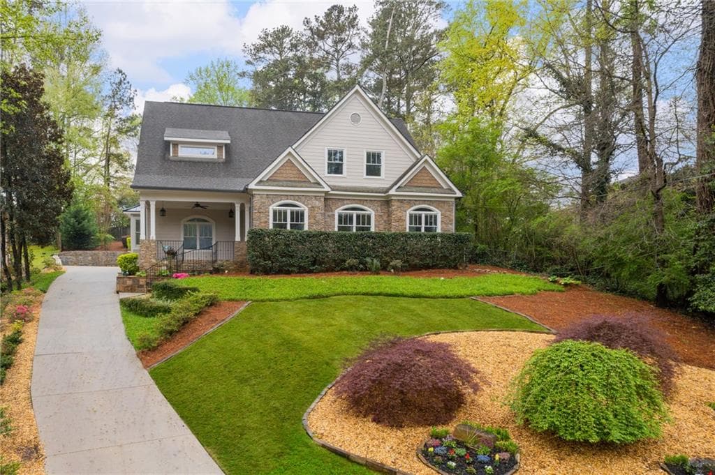 826 Pinetree Drive, Decatur, GA 30030 — most recent listing photo