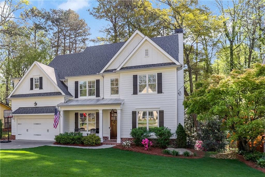 5 bedroom, 4 bathroom, 3,224 sq ft single family residence sold at 3630 Woodstream Circle, Brookhaven, GA 30319