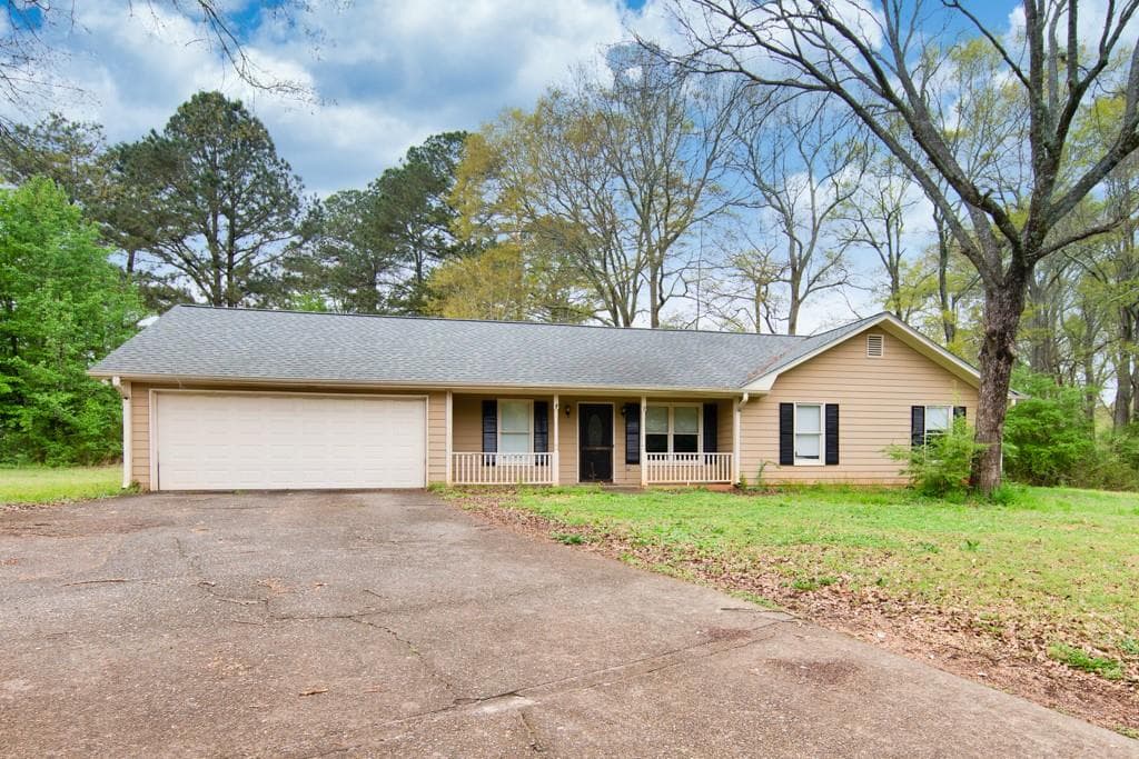 140 Springbrook Drive, Auburn, GA 30011 — most recent listing photo