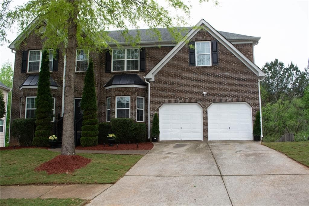 8 bedroom, 5 bathroom, 3,282 sq ft single family residence sold at 6953 Talkeetna Court, Atlanta, GA 30331