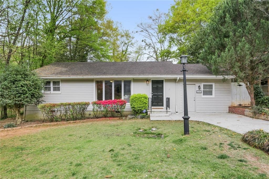 3 bedroom, 1 bathroom, 1,502 sq ft single family residence sold at 2082 Rando Lane, Atlanta, GA 30318