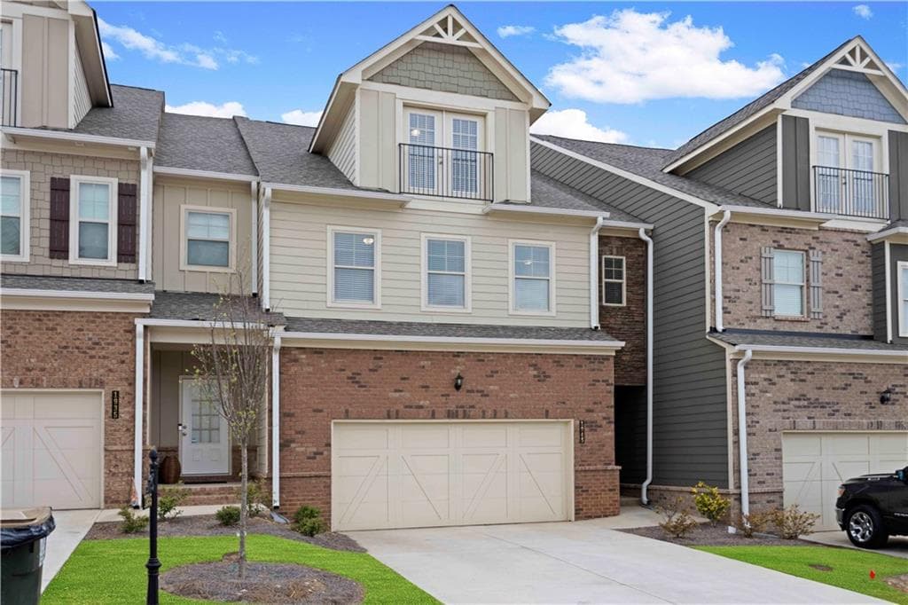1945 Manor Pointe Drive, Cumming, GA 30041 — most recent listing photo
