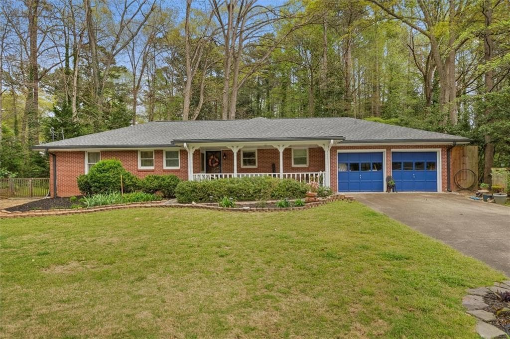 615 Inglis Drive, Marietta, GA 30067 — most recent listing photo
