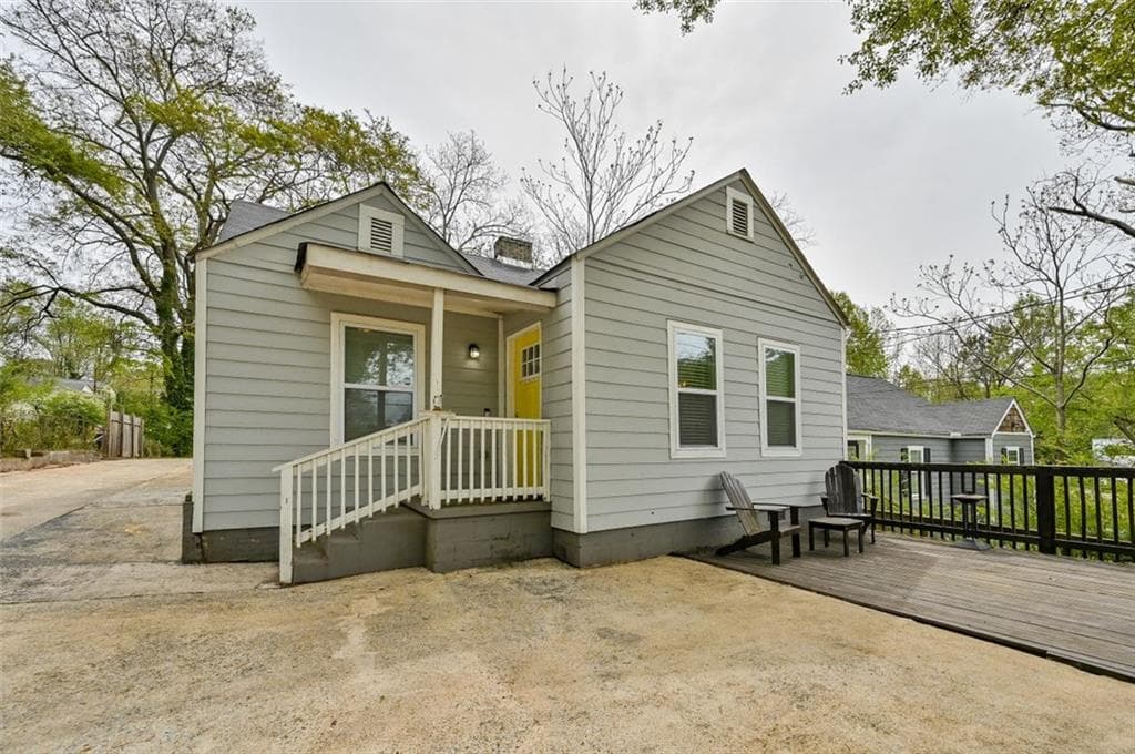 3 bedroom, 2 bathroom, 1,502 sq ft single family residence sold at 1180 Mayland Circle, Atlanta, GA 30310