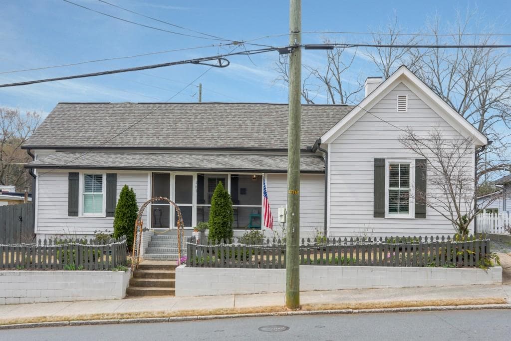 395 Campbell Hill Street, Marietta, GA 30060 — most recent listing photo
