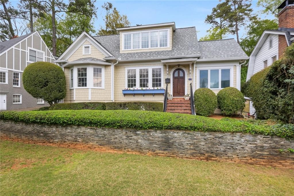 4 bedroom, 4 bathroom, 3,633 sq ft single family residence sold at 43 Golf Circle, Atlanta, GA 30309