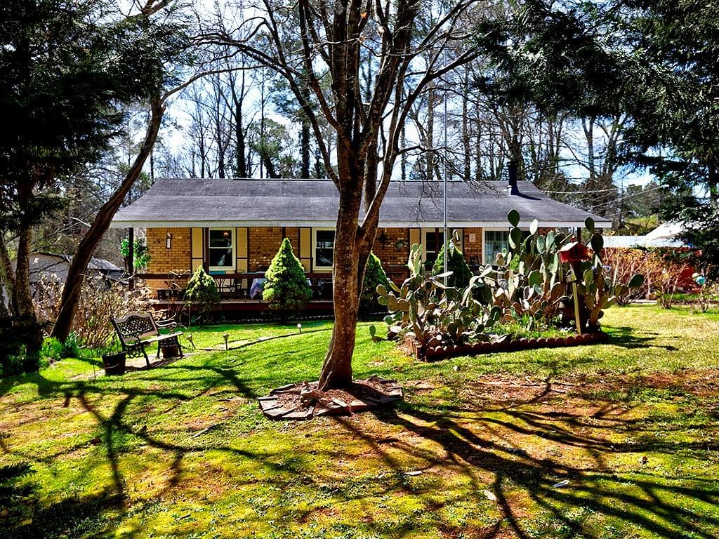 1801 Burfordi Drive, Marietta, GA 30008 — most recent listing photo