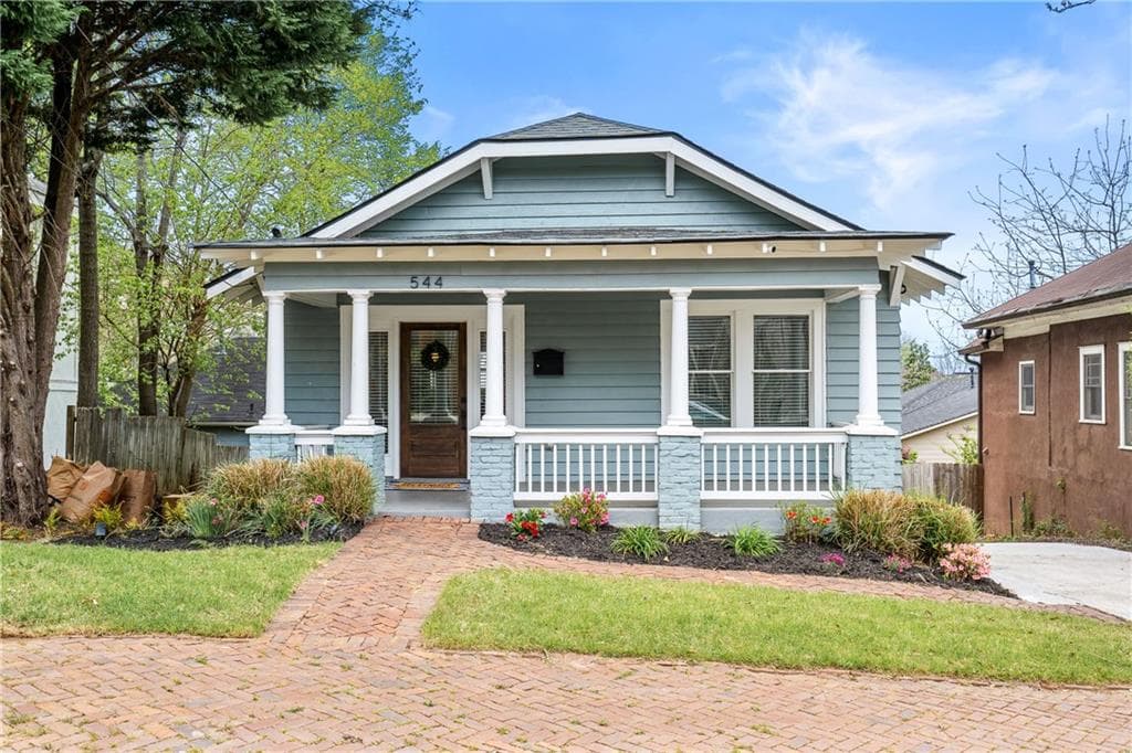 2 bedroom, 1 bathroom, 837 sq ft single family residence sold at 544 Winton Terrace, Atlanta, GA 30308