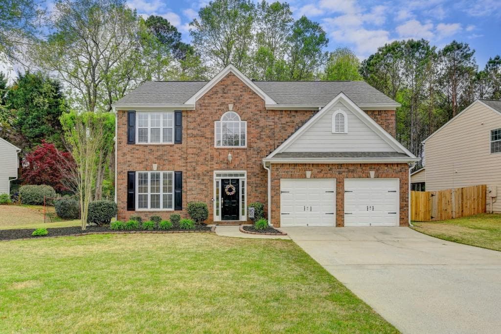 4 bedroom, 3 bathroom, 2,096 sq ft single family residence sold at 2435 Highland Pass, Alpharetta, GA 30004