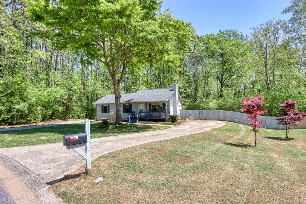 2950 Sandstone Trail, Marietta, GA 30064 — most recent listing photo