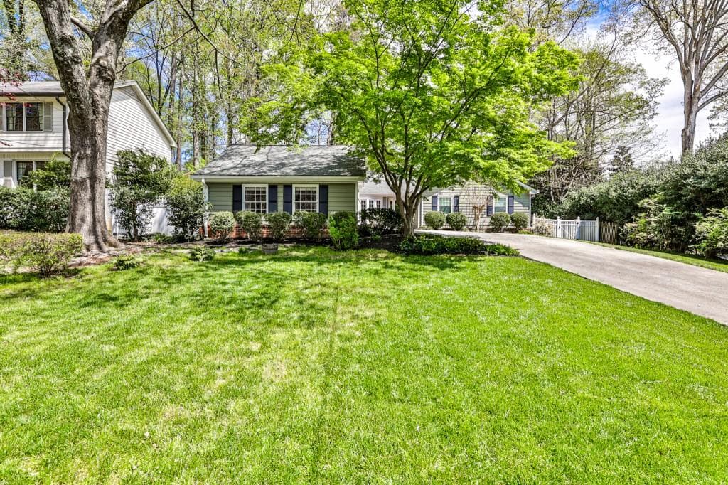 2411 Riverglenn Circle, Dunwoody, GA 30338 — most recent listing photo