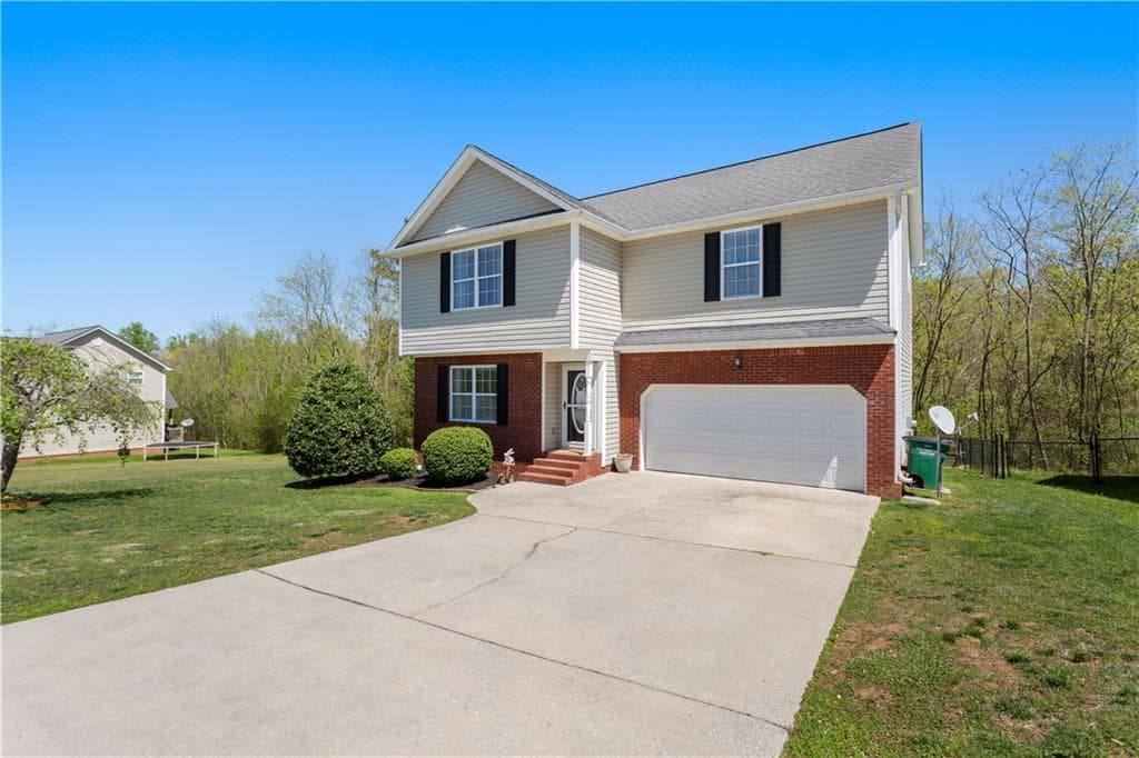 309 Fieldstone Drive, Ringgold, GA 30736 — most recent listing photo