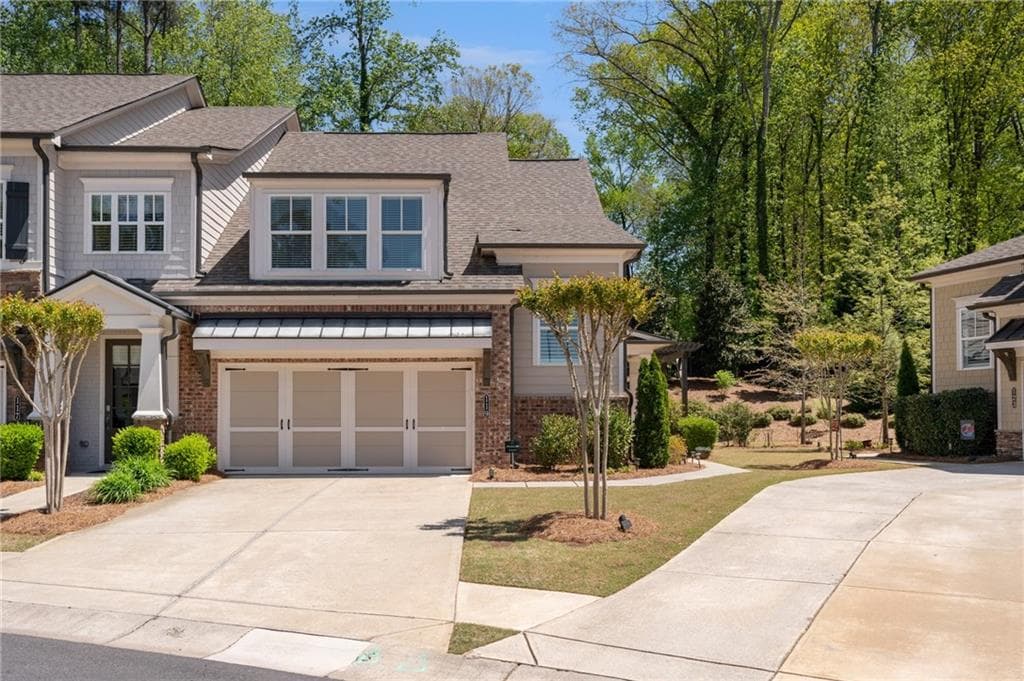 3 bedroom, 4 bathroom, 2,650 sq ft townhouse sold at 119 Bellehaven Drive 08, Woodstock, GA 30188