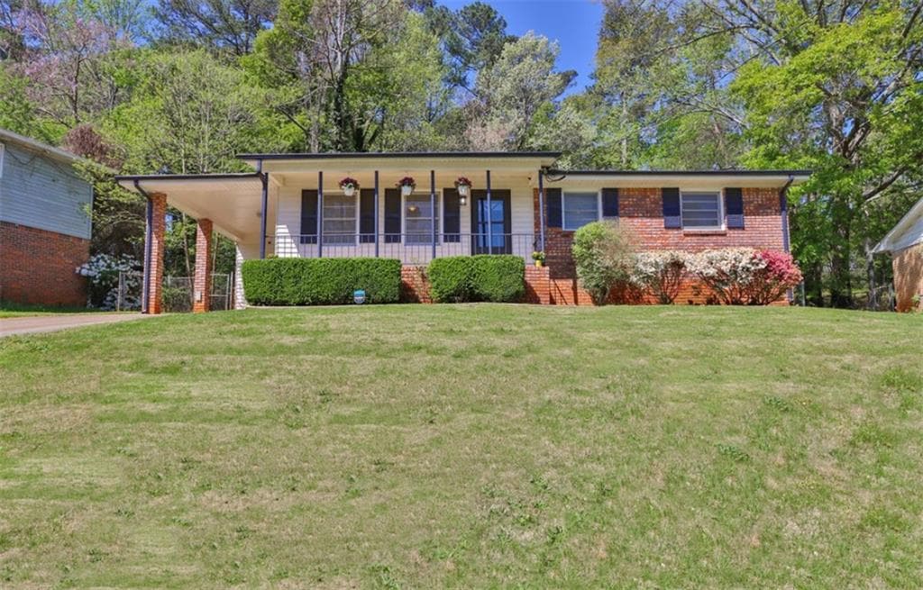 884 Meadow Rock Way, Stone Mountain, GA 30083 — most recent listing photo