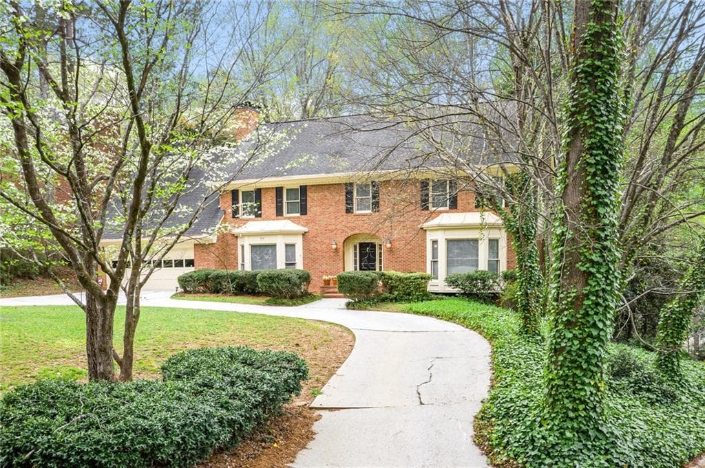 210 Marsh Glen Point, Sandy Springs, GA 30328 — most recent listing photo