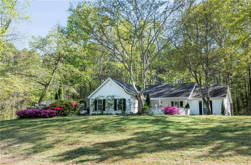 65 Brooke Place, Newnan, GA 30265 — most recent listing photo