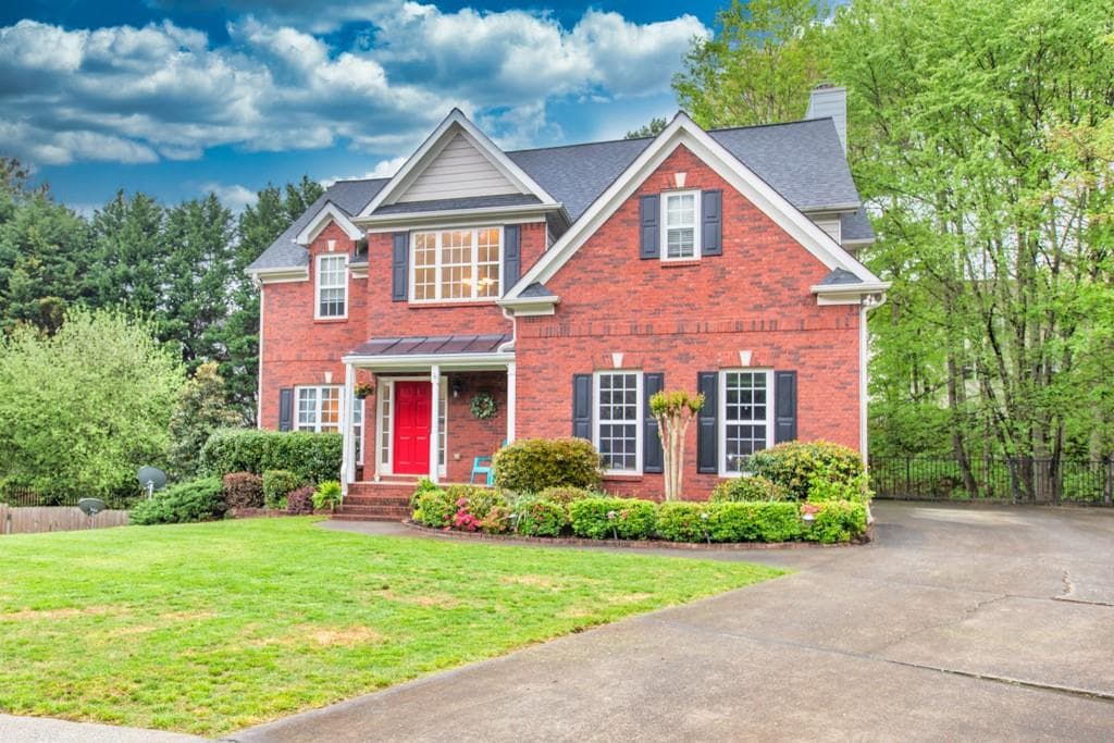 473 Glencastle Circle, Suwanee, GA 30024 — most recent listing photo