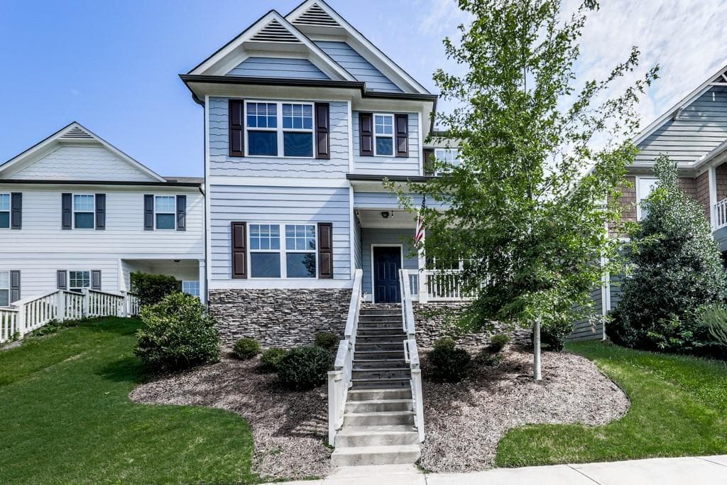 327 Stoney Hollow Road, Canton, GA 30114 — most recent listing photo