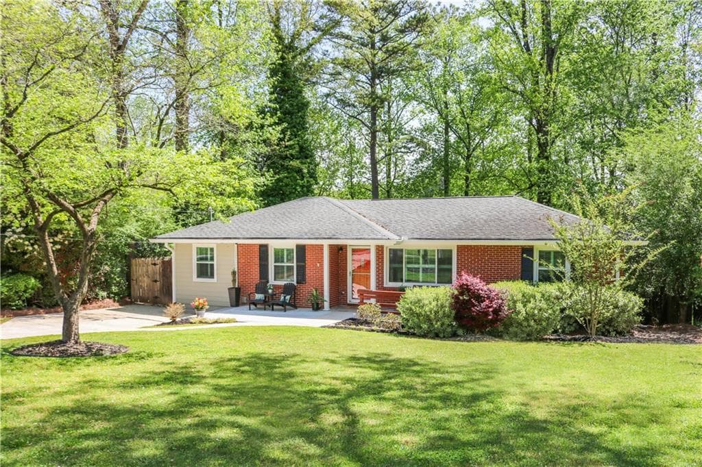 915 Willivee Drive, Decatur, GA 30033 — most recent listing photo