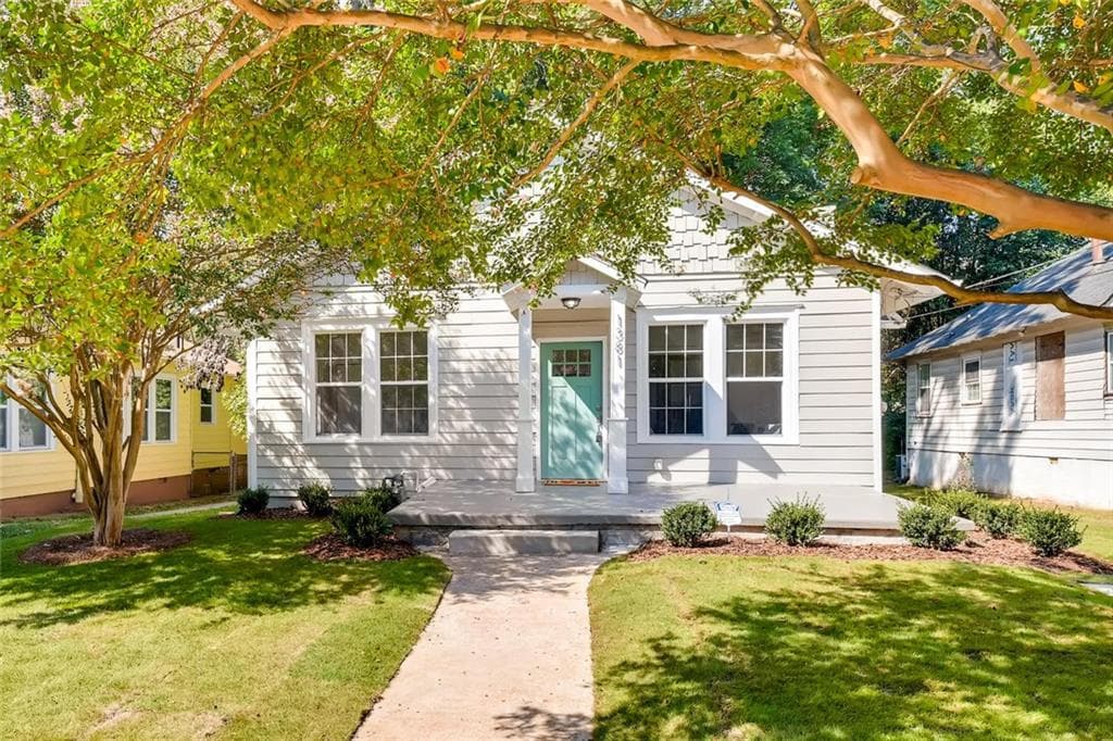 3 bedroom, 2 bathroom, 1,110 sq ft single family residence sold at 1381 Graham Street, Atlanta, GA 30310
