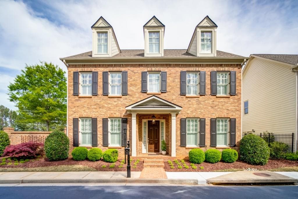 4 bedroom, 4 bathroom, 3,251 sq ft single family residence sold at 3041 Gateland Square, Marietta, GA 30062