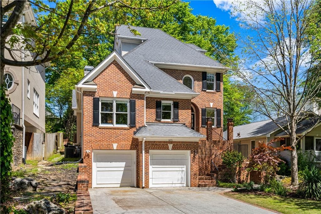 5 bedroom, 5 bathroom, 3,567 sq ft single family residence sold at 1491 Sylvan Circle, Brookhaven, GA 30319