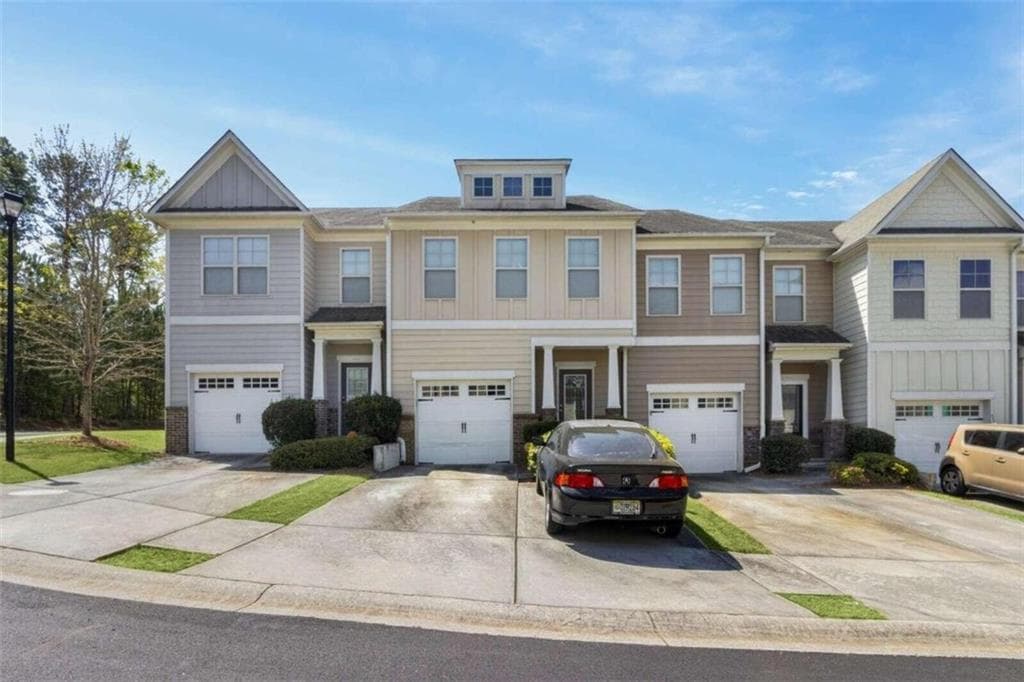 6083 Centennial Run, Atlanta, GA 30349 — most recent listing photo