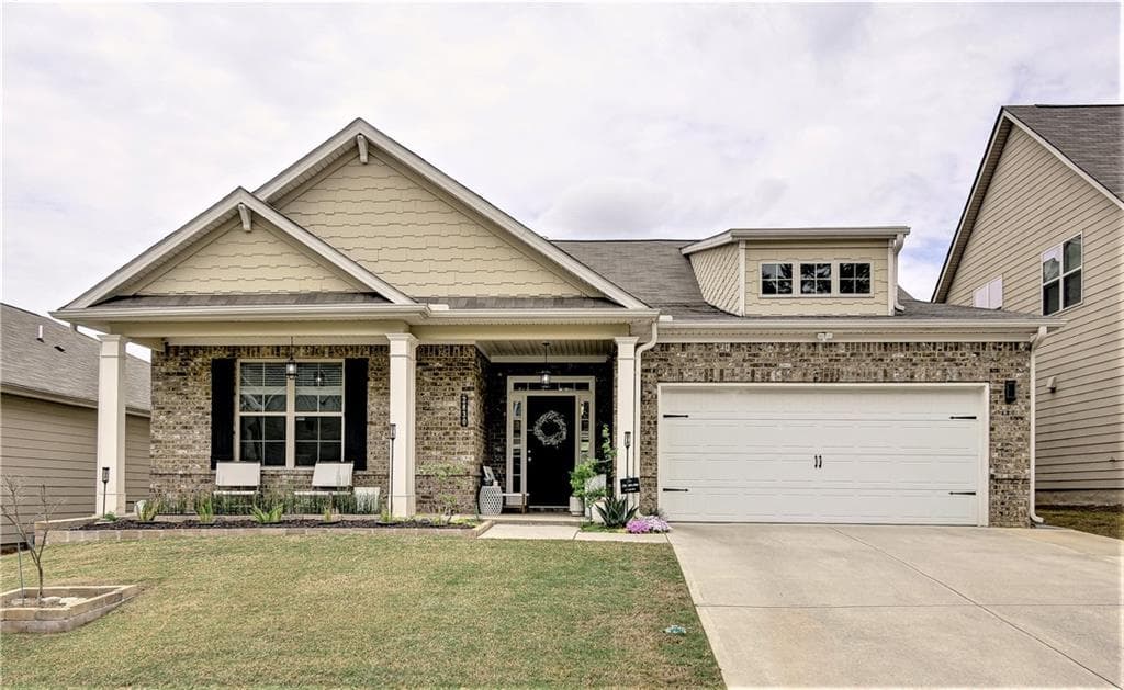 4 bedroom, 3 bathroom, 2,340 sq ft single family residence sold at 2830 Ogden Trail, Buford, GA 30519
