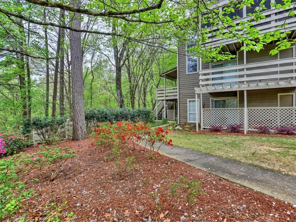801 Riverview Drive, Marietta, GA 30067 — most recent listing photo