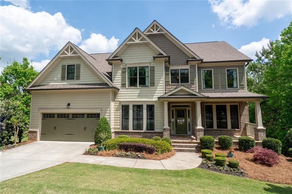 5 bedroom, 4 bathroom, 3,410 sq ft single family residence sold at 2955 Perimeter Circle, Buford, GA 30519