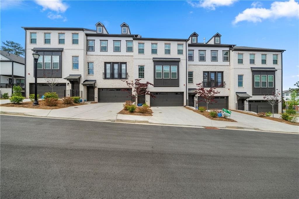 4 bedroom, 4 bathroom, 2,497 sq ft townhouse sold at 1509 Slopeside Loop, Smyrna, GA 30082