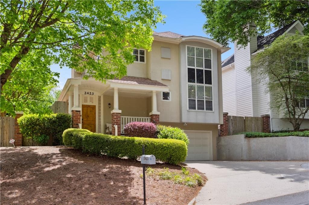 3 bedroom, 3 bathroom, 2,519 sq ft single family residence sold at 2423 Coosawattee Drive, Brookhaven, GA 30319