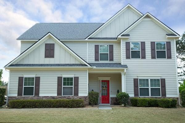 6 bedroom, 4 bathroom, 3,411 sq ft single family residence sold at 4302 Mill Farm Lane, Buford, GA 30519