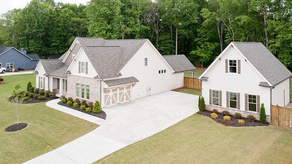 135 Woods Creek Road, Jefferson, GA 30549 — most recent listing photo